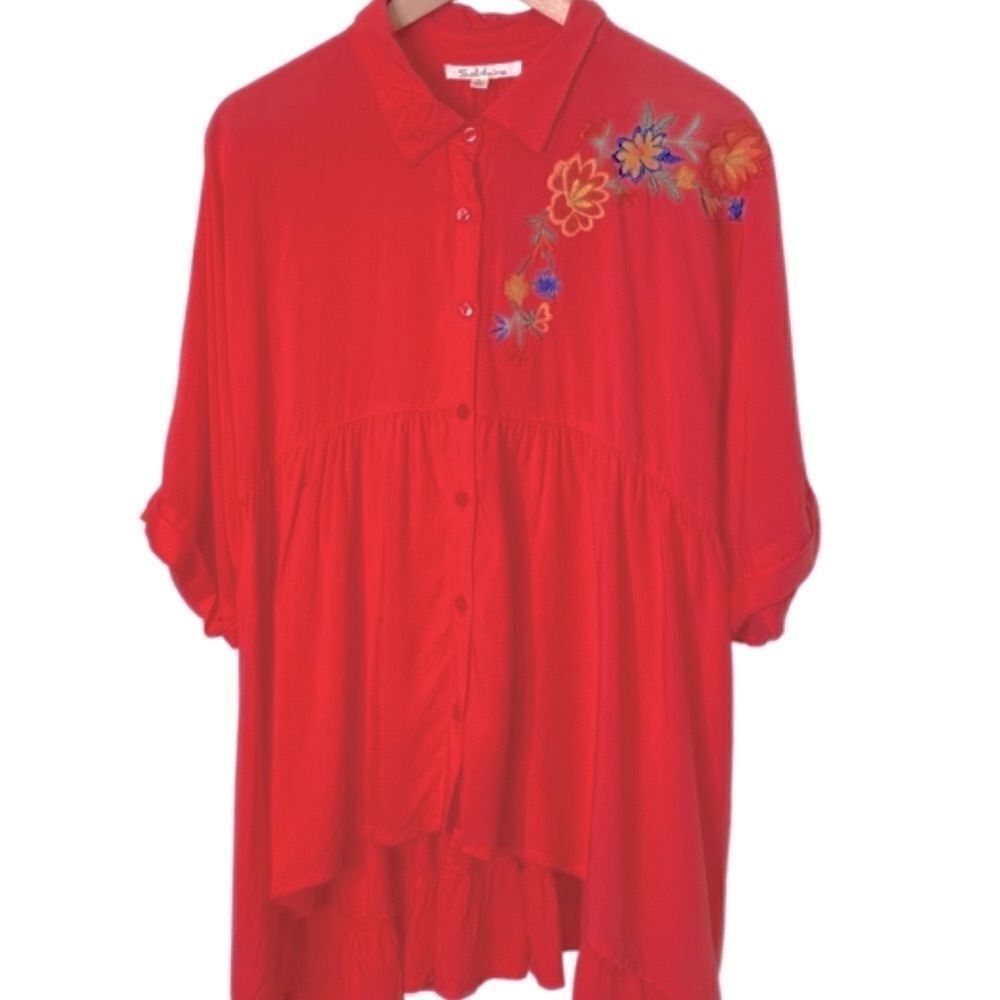 Solitaire, embroidered baby doll top size extra large, orange coral